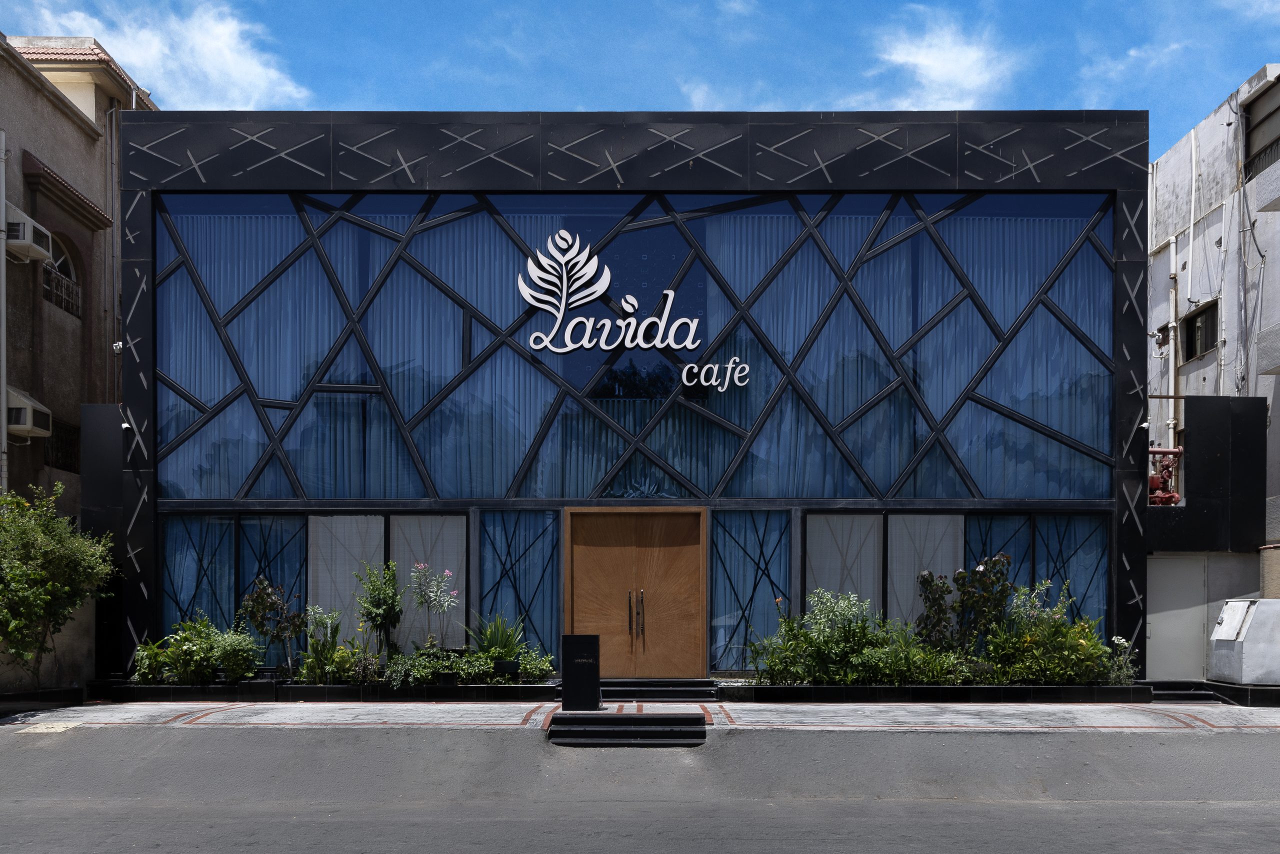 Lavida Cafe Exterior